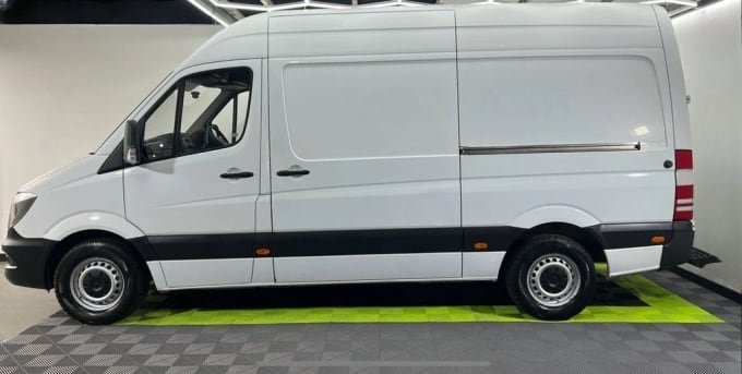 2025 Mercedes-benz Sprinter