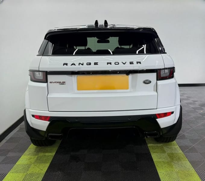 2025 Land Rover Range Rover Evoque