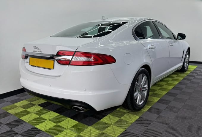 2025 Jaguar Xf