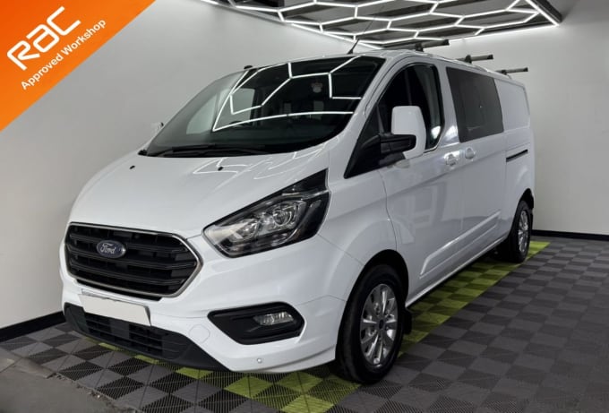 2025 Ford Transit Custom