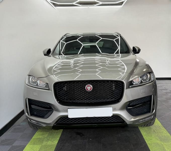 2025 Jaguar F-pace