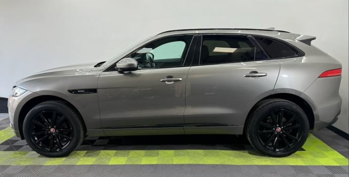 2025 Jaguar F-pace