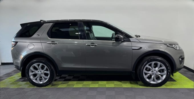 2025 Land Rover Discovery Sport