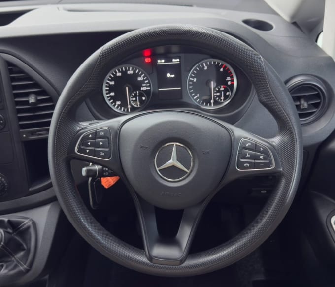2025 Mercedes-benz Vito