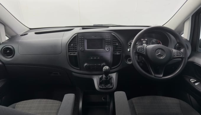 2025 Mercedes-benz Vito