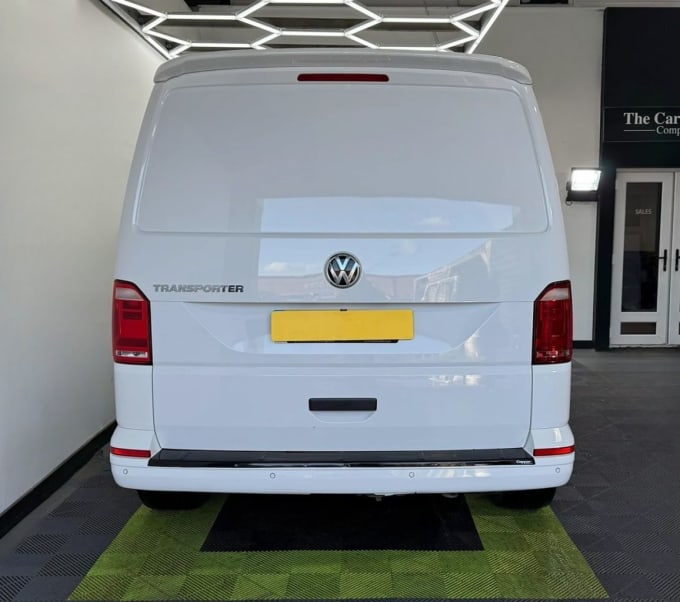 2025 Volkswagen Transporter