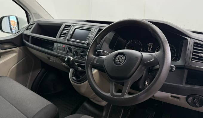 2025 Volkswagen Transporter