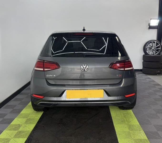 2025 Volkswagen Golf