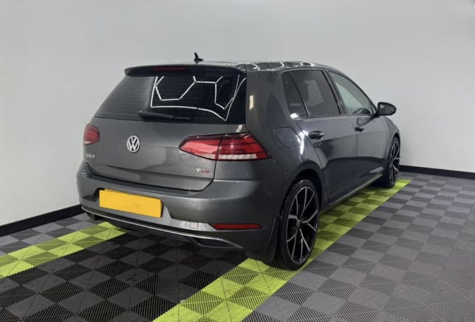 2025 Volkswagen Golf