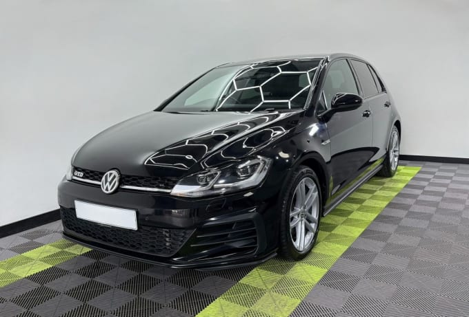 2025 Volkswagen Golf