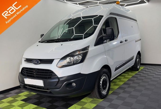 2025 Ford Transit Custom