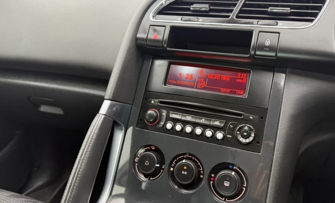 2013 Peugeot 3008