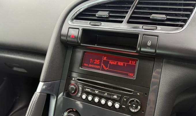 2013 Peugeot 3008