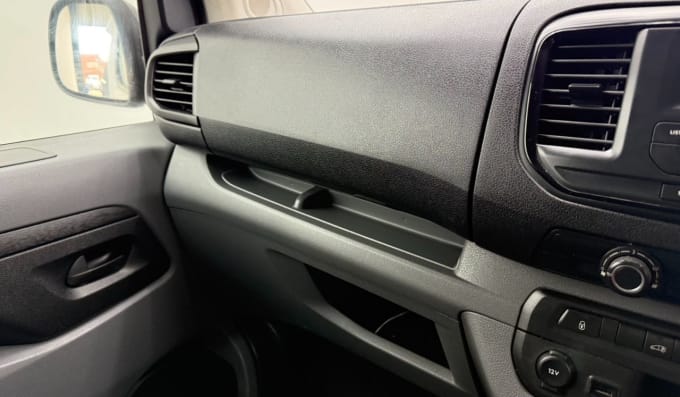 2025 Vauxhall Vivaro
