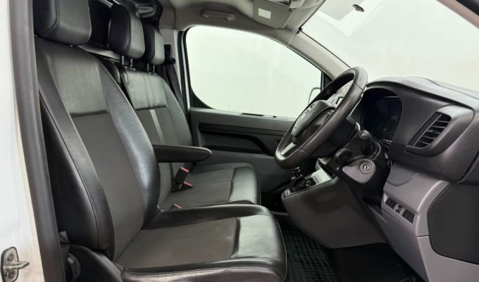 2025 Vauxhall Vivaro