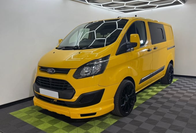 2025 Ford Transit Custom