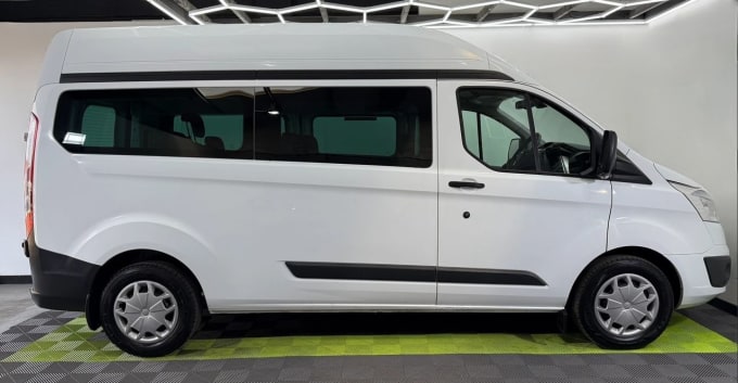 2025 Ford Transit Custom