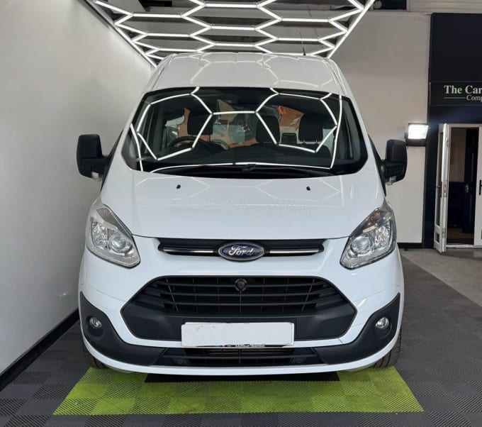 2025 Ford Transit Custom