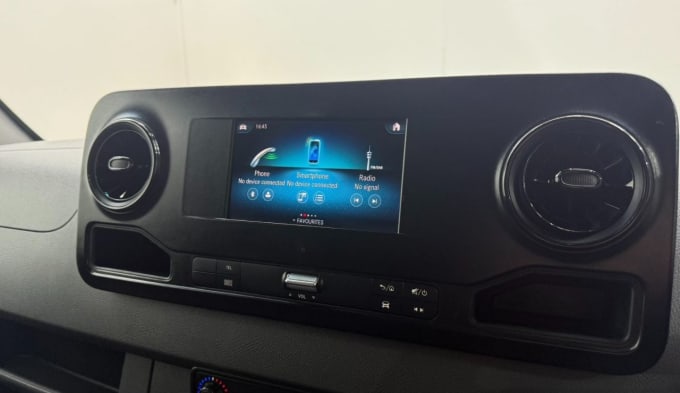 2025 Mercedes-benz Sprinter