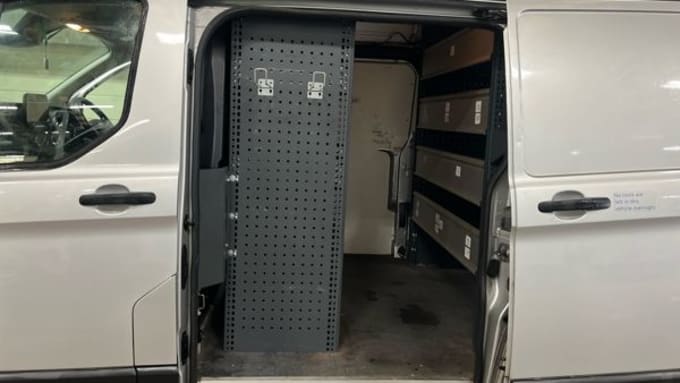2025 Ford Transit Custom
