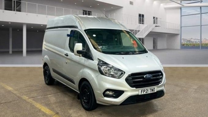 2025 Ford Transit Custom
