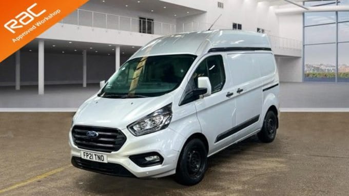 2025 Ford Transit Custom