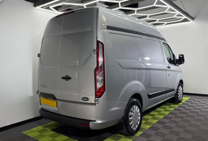 2025 Ford Transit Custom