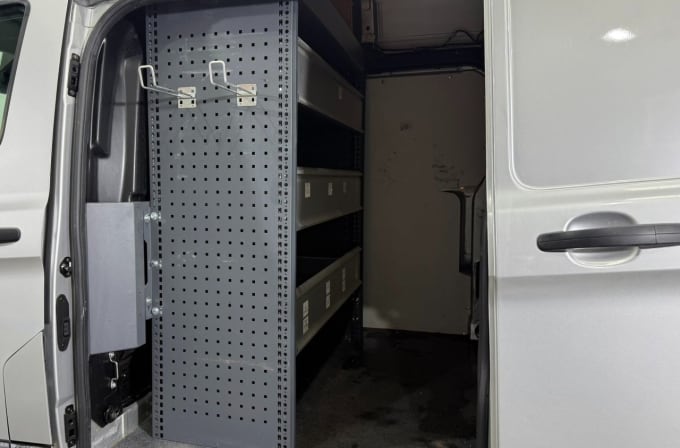 2025 Ford Transit Custom