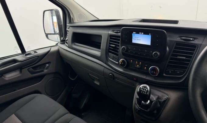 2025 Ford Transit Custom