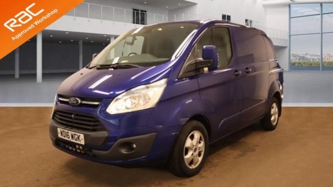 2025 Ford Transit Custom