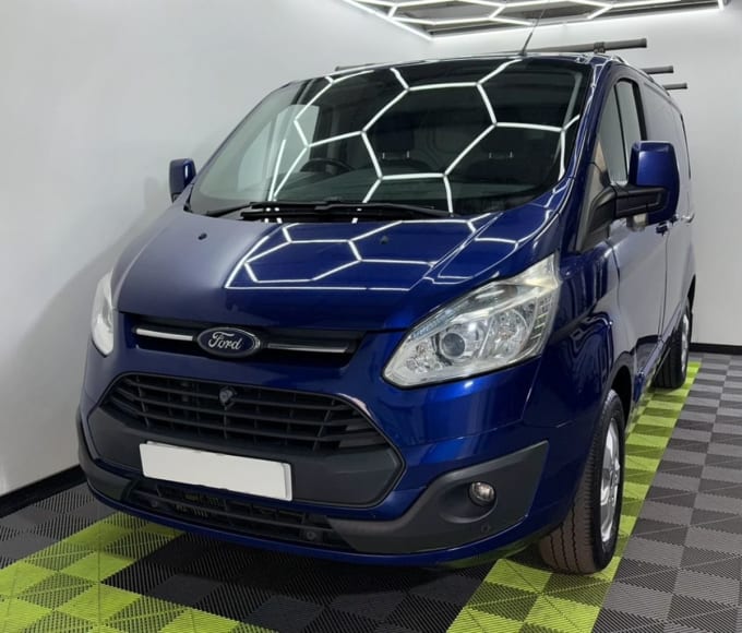 2025 Ford Transit Custom