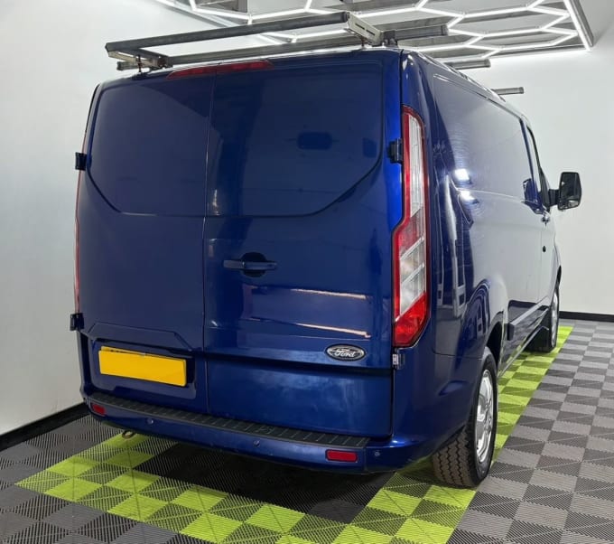 2025 Ford Transit Custom