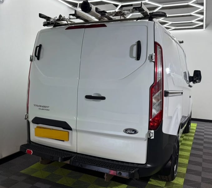 2025 Ford Transit Custom
