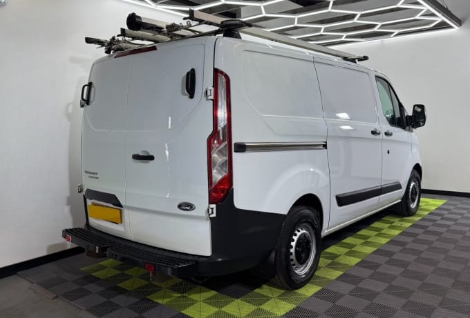 2025 Ford Transit Custom
