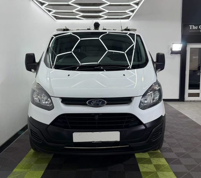 2025 Ford Transit Custom