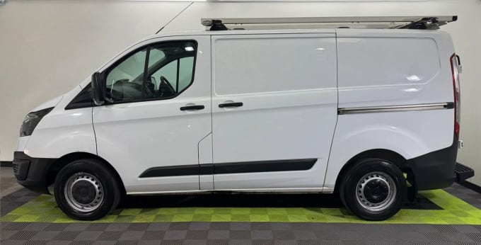 2025 Ford Transit Custom