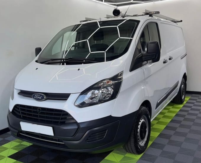 2025 Ford Transit Custom