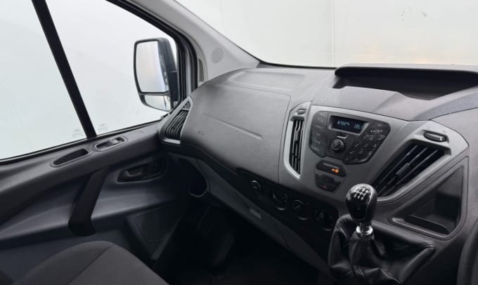 2025 Ford Transit Custom