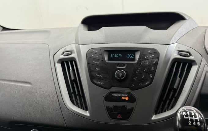 2025 Ford Transit Custom