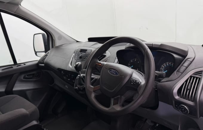 2025 Ford Transit Custom