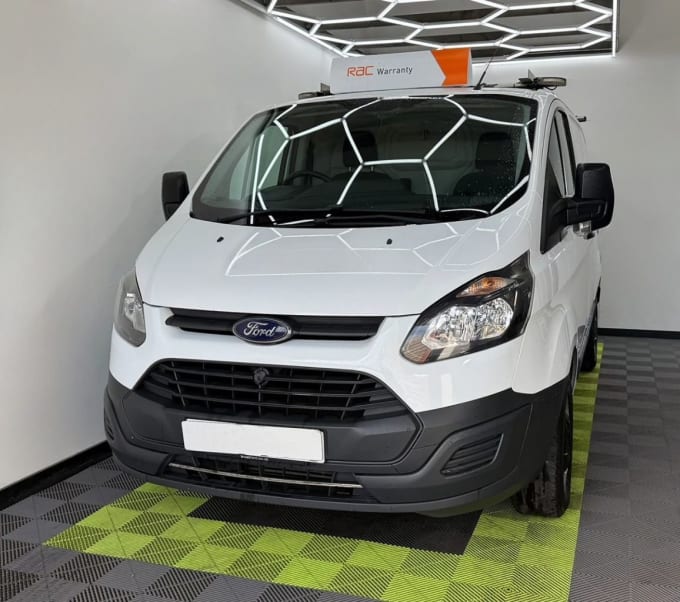 2025 Ford Transit Custom