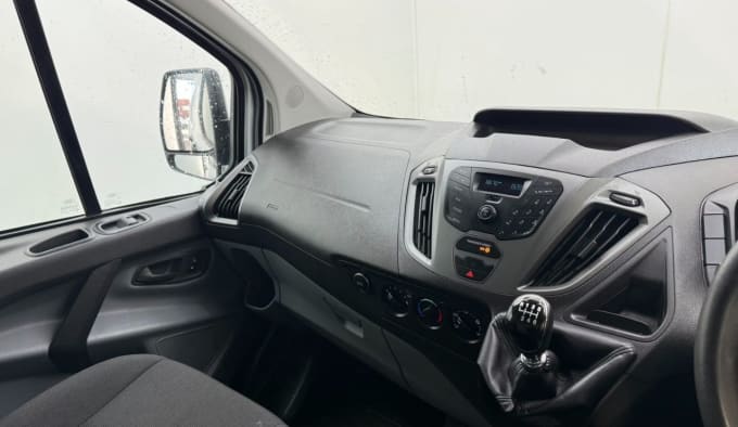 2025 Ford Transit Custom