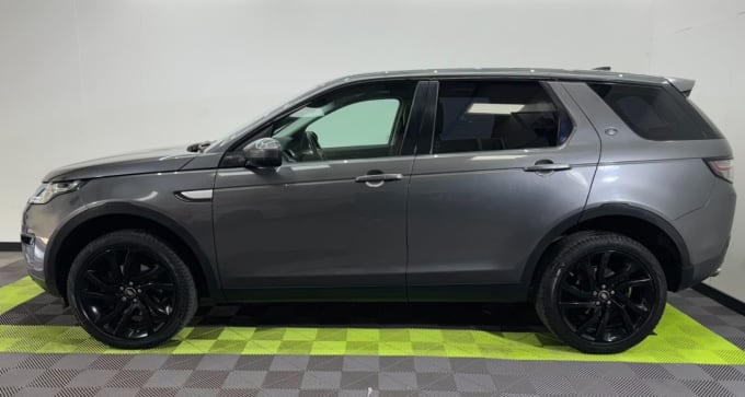 2025 Land Rover Discovery Sport