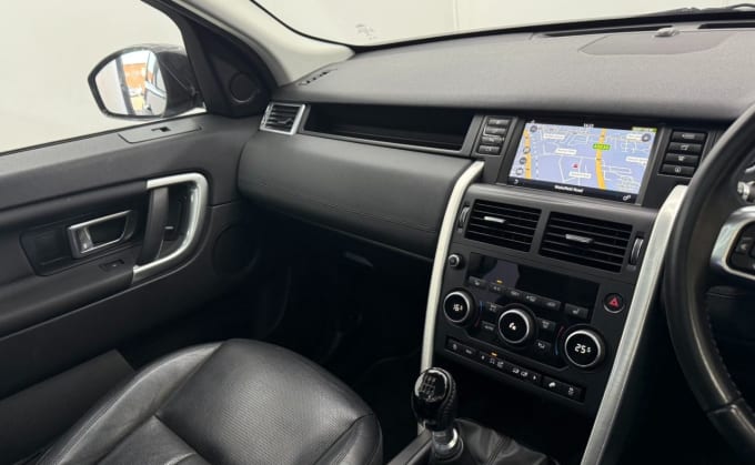 2025 Land Rover Discovery Sport
