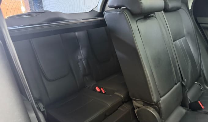 2025 Land Rover Discovery Sport