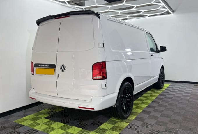 2025 Volkswagen Transporter