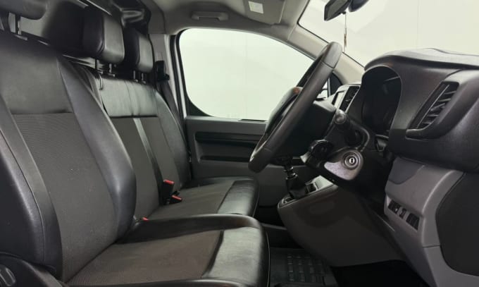 2025 Vauxhall Vivaro