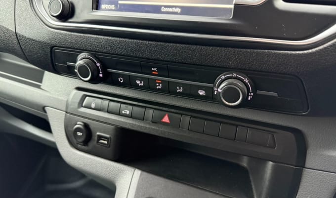 2025 Vauxhall Vivaro