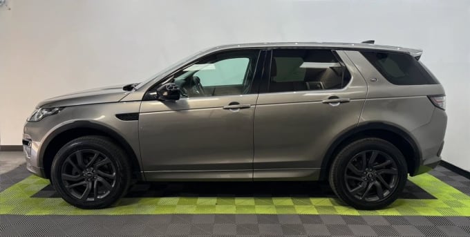 2025 Land Rover Discovery Sport