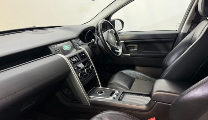 2025 Land Rover Discovery Sport